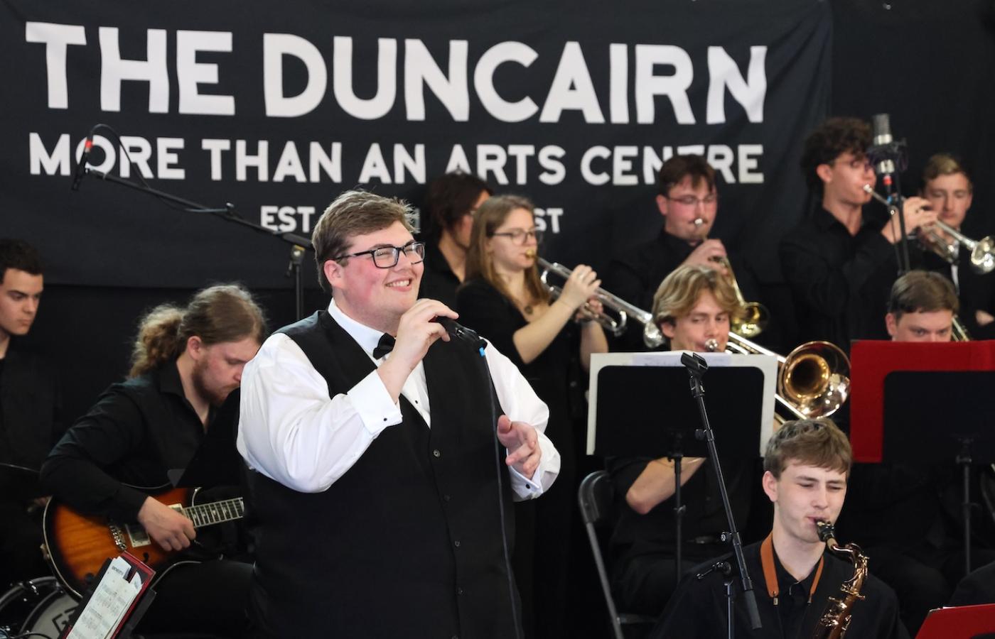 A Gustavus Adolphus College student and jazz band perform in Ireland/Scotland. 