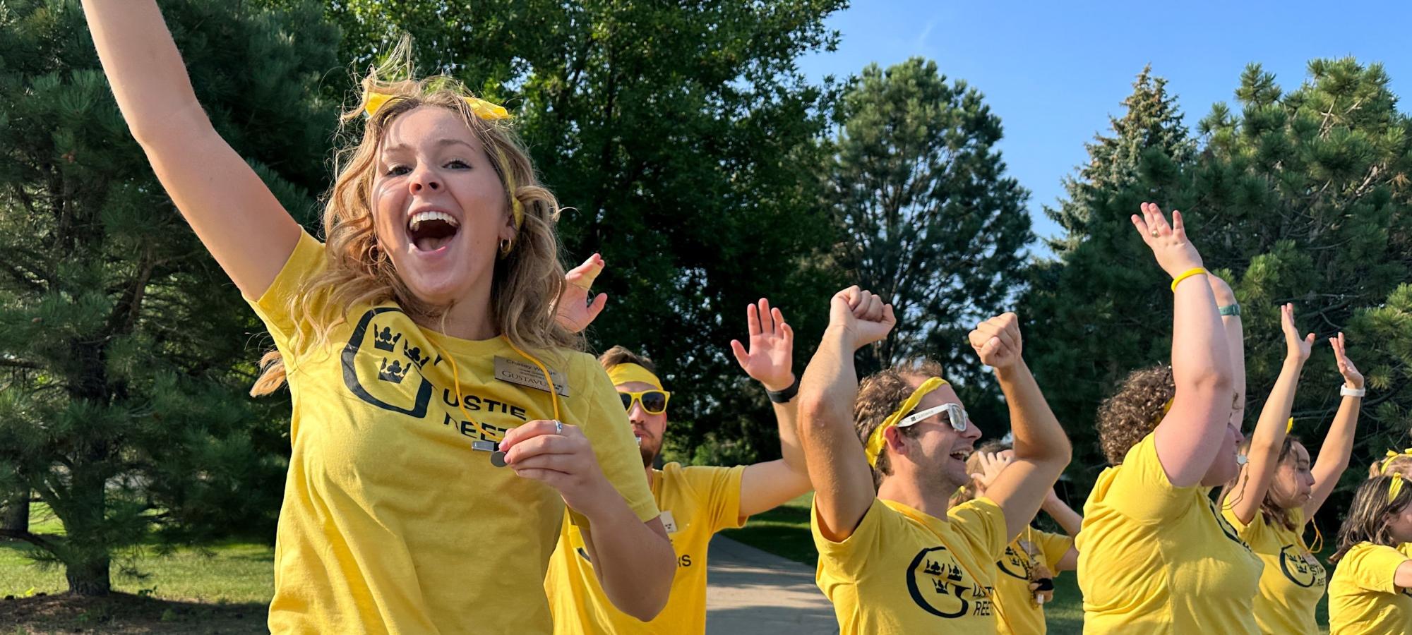 Gustie Greeters Cheering Cropped