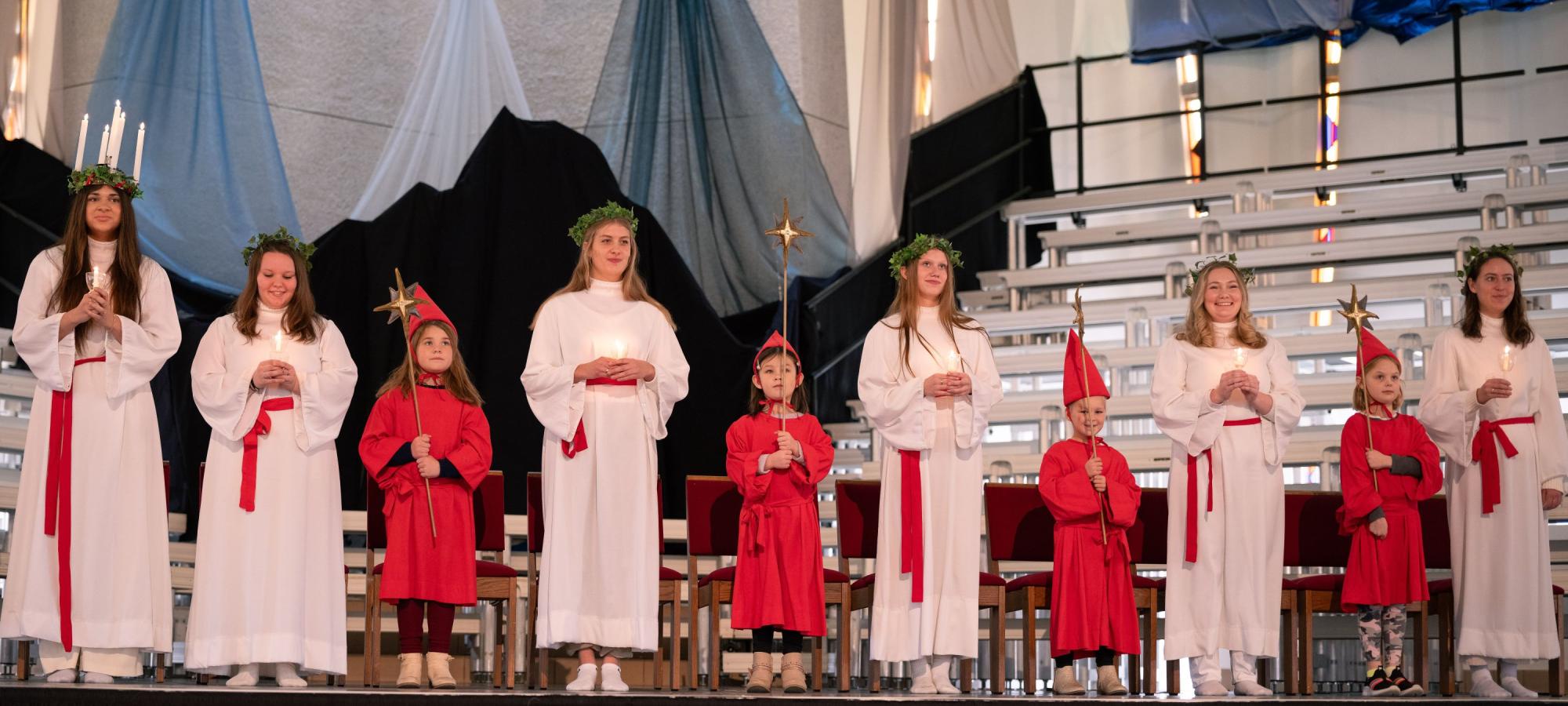 Saint Lucia Court and children