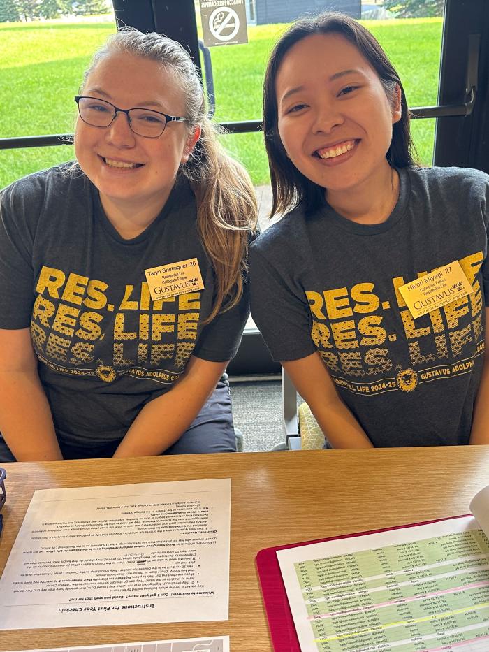 Two CFs on move in day