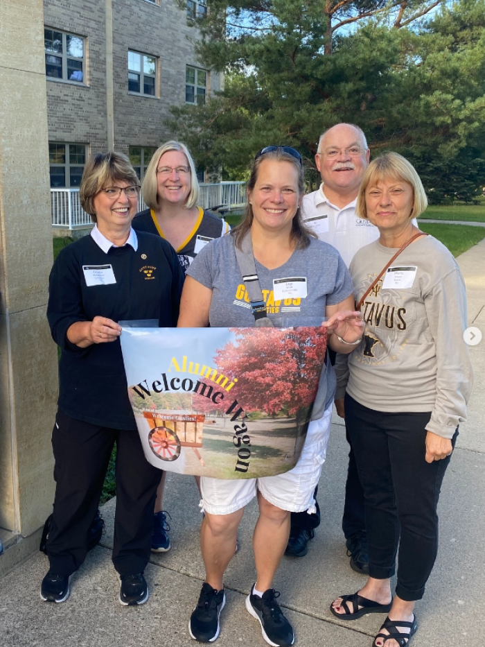 Alumni Welcome wagon